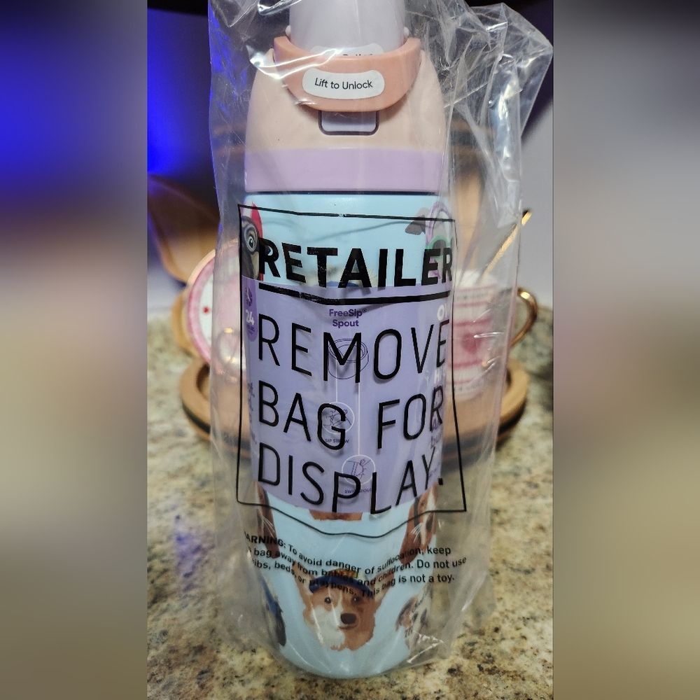 NWT Owala Urban Outfitters Exclusive "Dog Collage" 32oz FreeSip - Picture 2 of 8